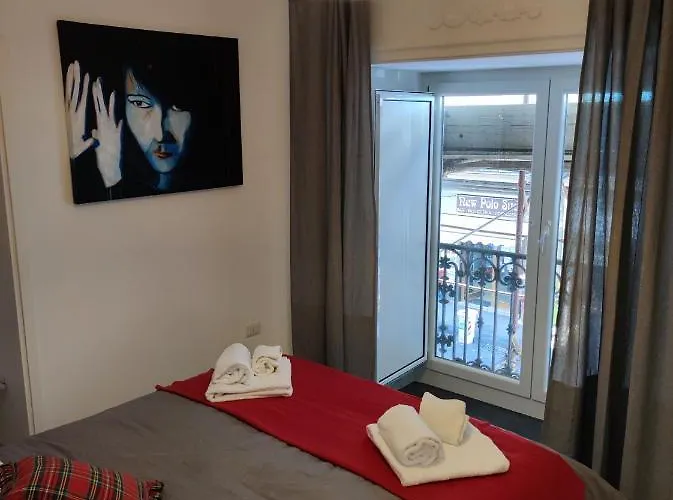 לינה וארוחת בוקר Al Cippo 4*