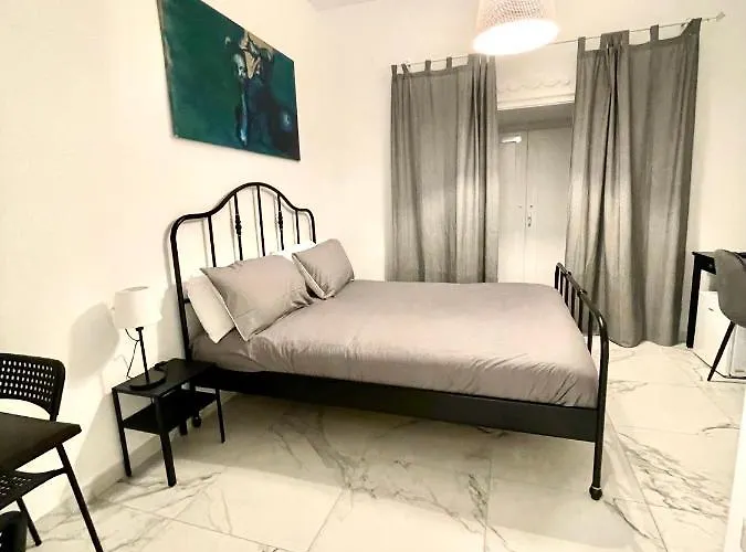 לינה וארוחת בוקר Al Cippo 4*